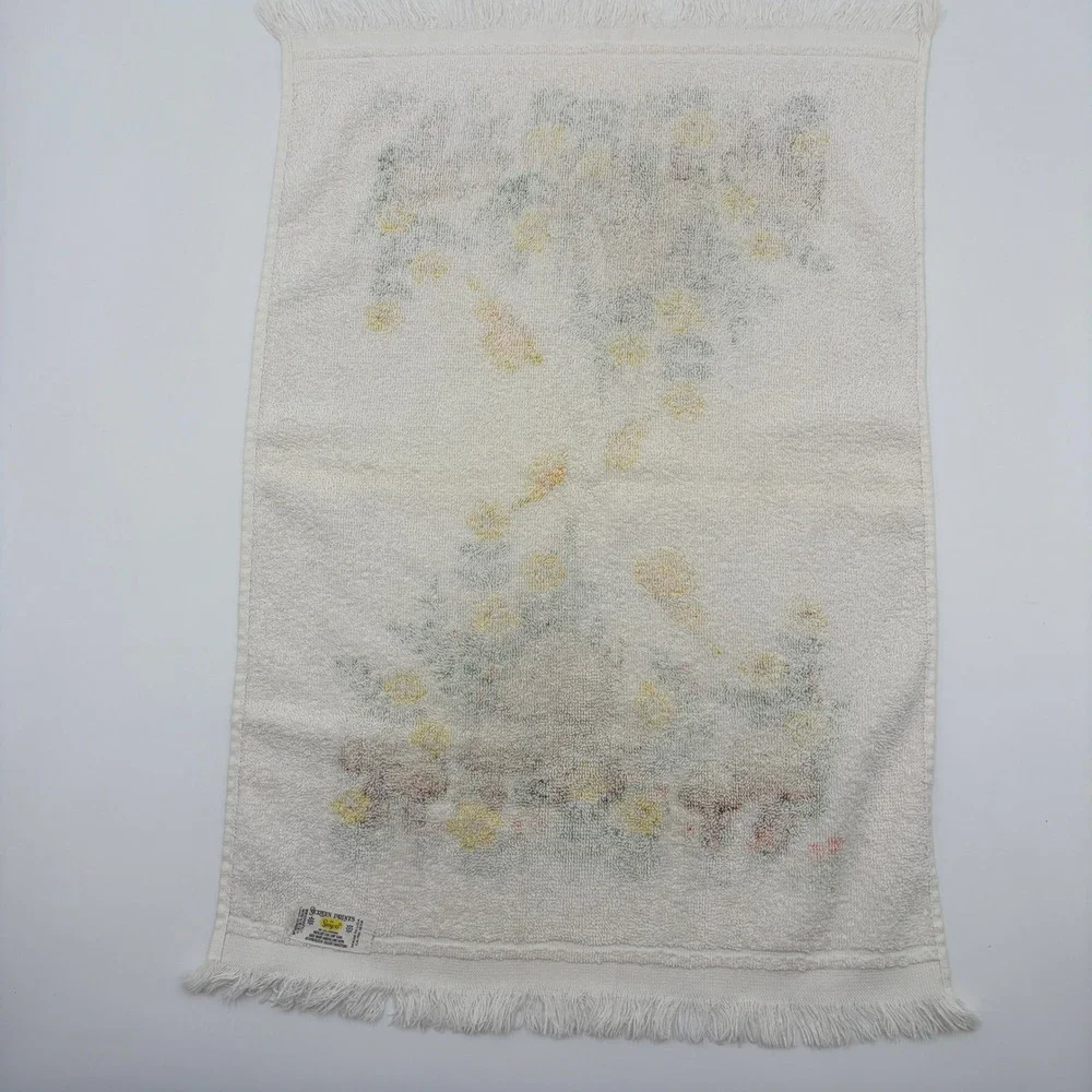 Vintage Sayco Mushroom Butterfly Fringed Hand Towel Retro 70s Cottagecore Cream